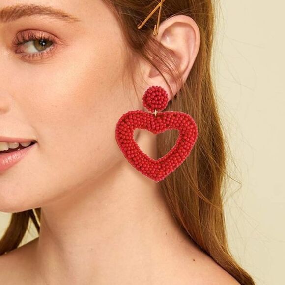 Beaded Heart Dangle Earrings ❤️ - Picture 3 of 6